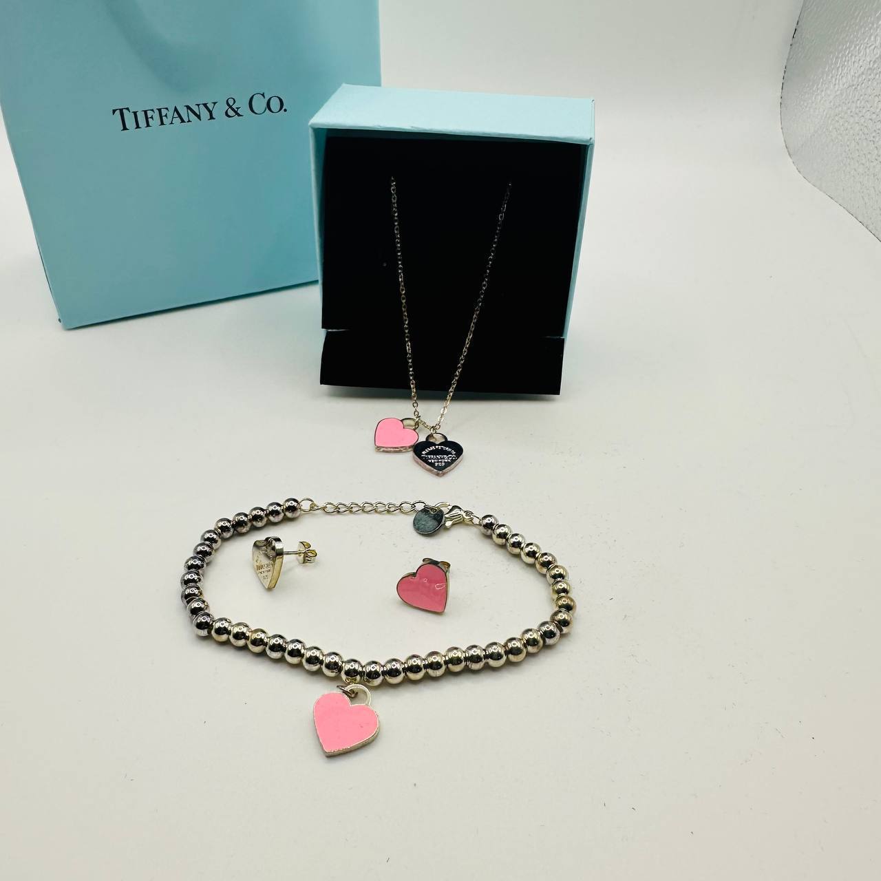 TIFFANYEE JEWELLERY SET (  NECKLACE + EARINGS + BRACELET) to2911 AVAILABLE