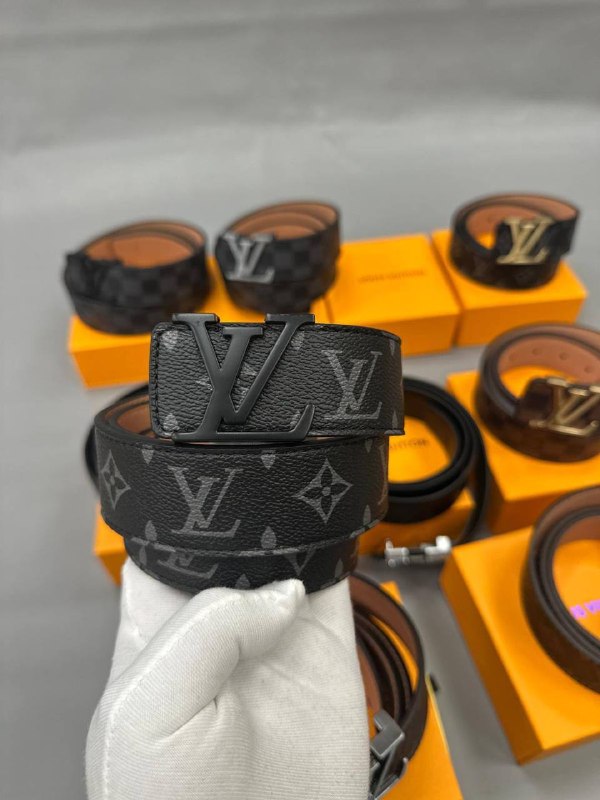 Quality Loui Vuitto Belt Comes with boxes to1106