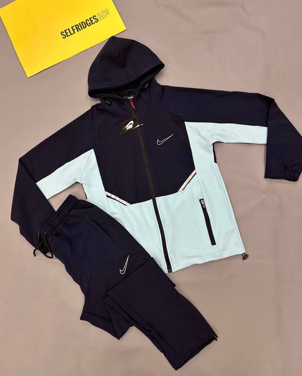 Good Quality Nik Tracksuit to1206