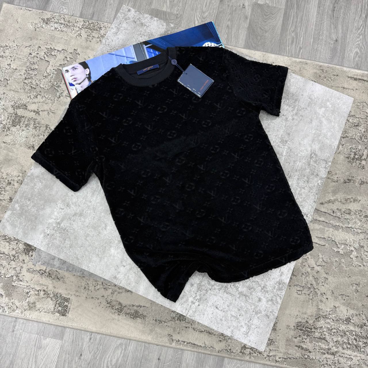 SUPER CLON LV TEE  jay1406