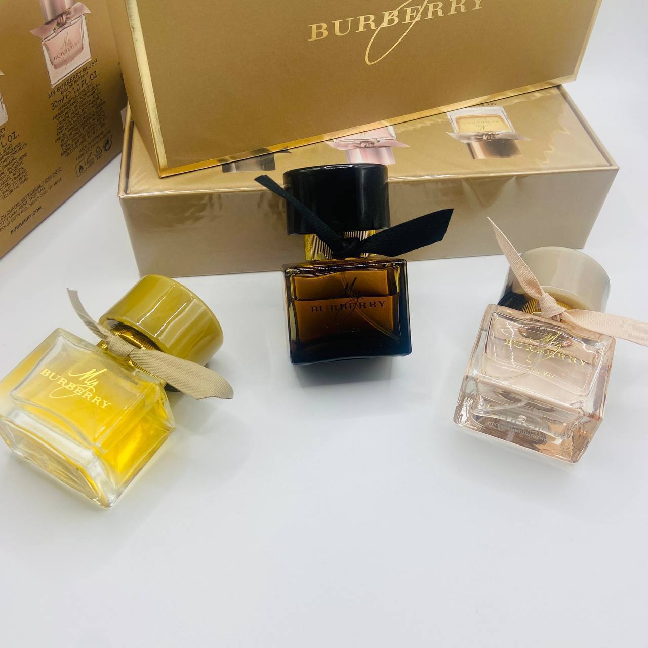 BURBERY PERFUME GIFT SET BOXED to0212