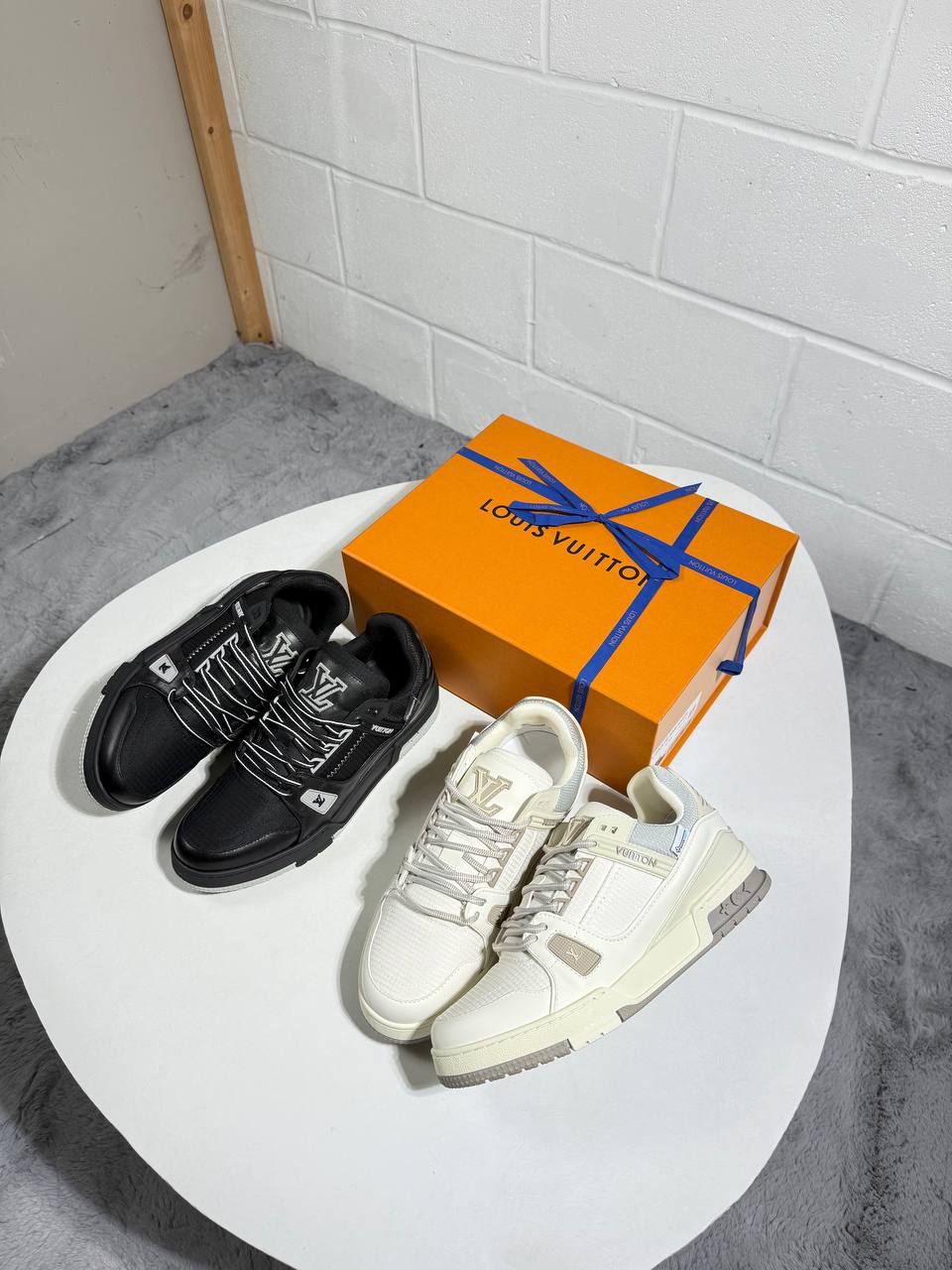 Lve trainers 3008
