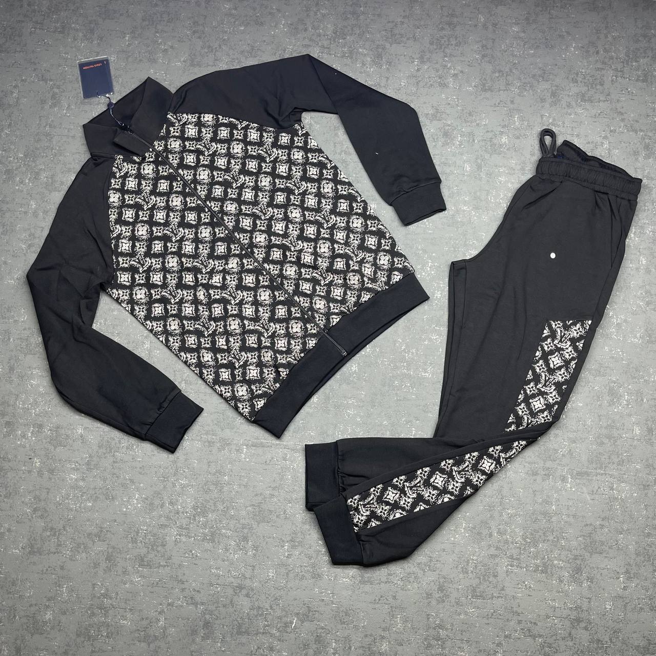 Clon Lv tracksuit on sale sa2508