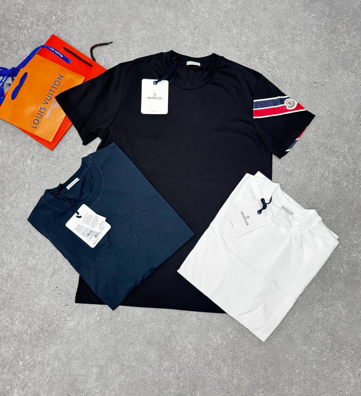 Moncle T-shirts na2508