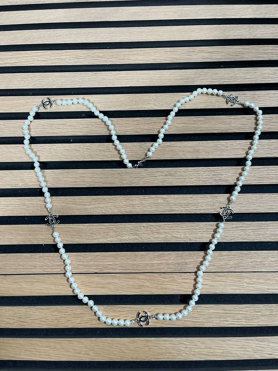 SUPERCLO CHANELEE BEADS NECKLACE WITH BOX am0212