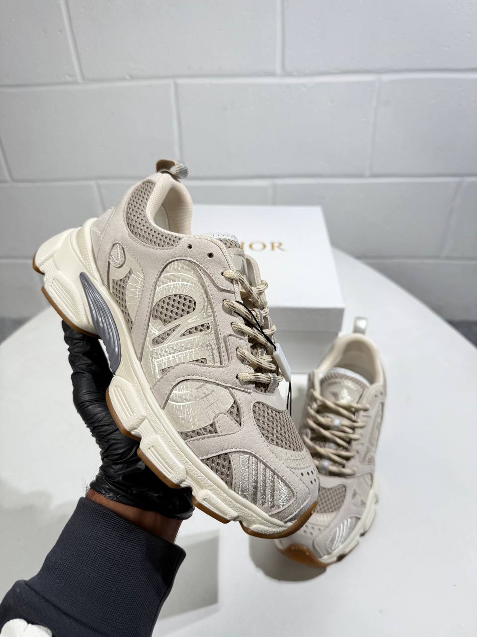 Ladies dors 3008