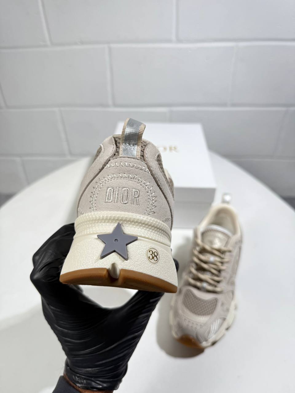 Ladies dors 3008