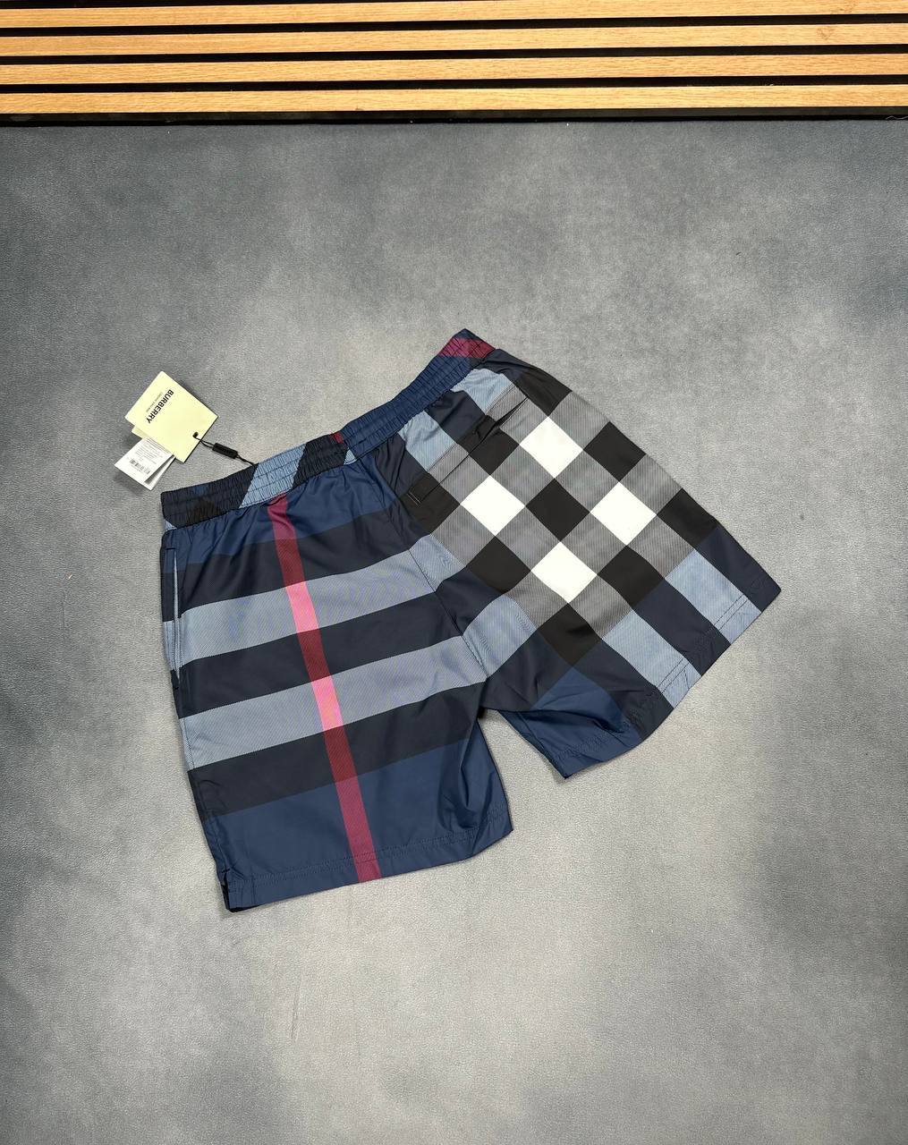 BURBERY SWIMSHORTS sa2608