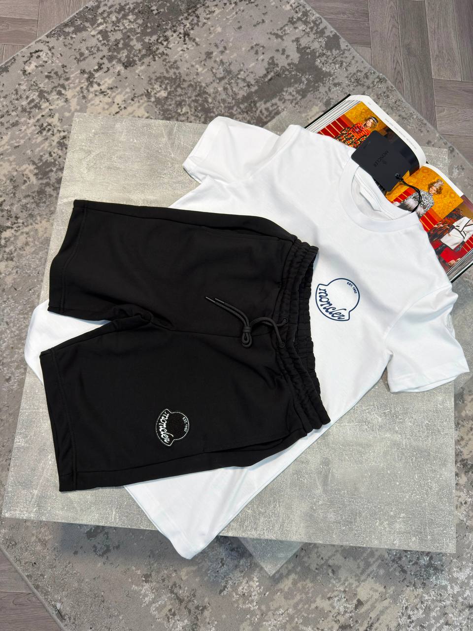 Moncle Shorts Set aj1606