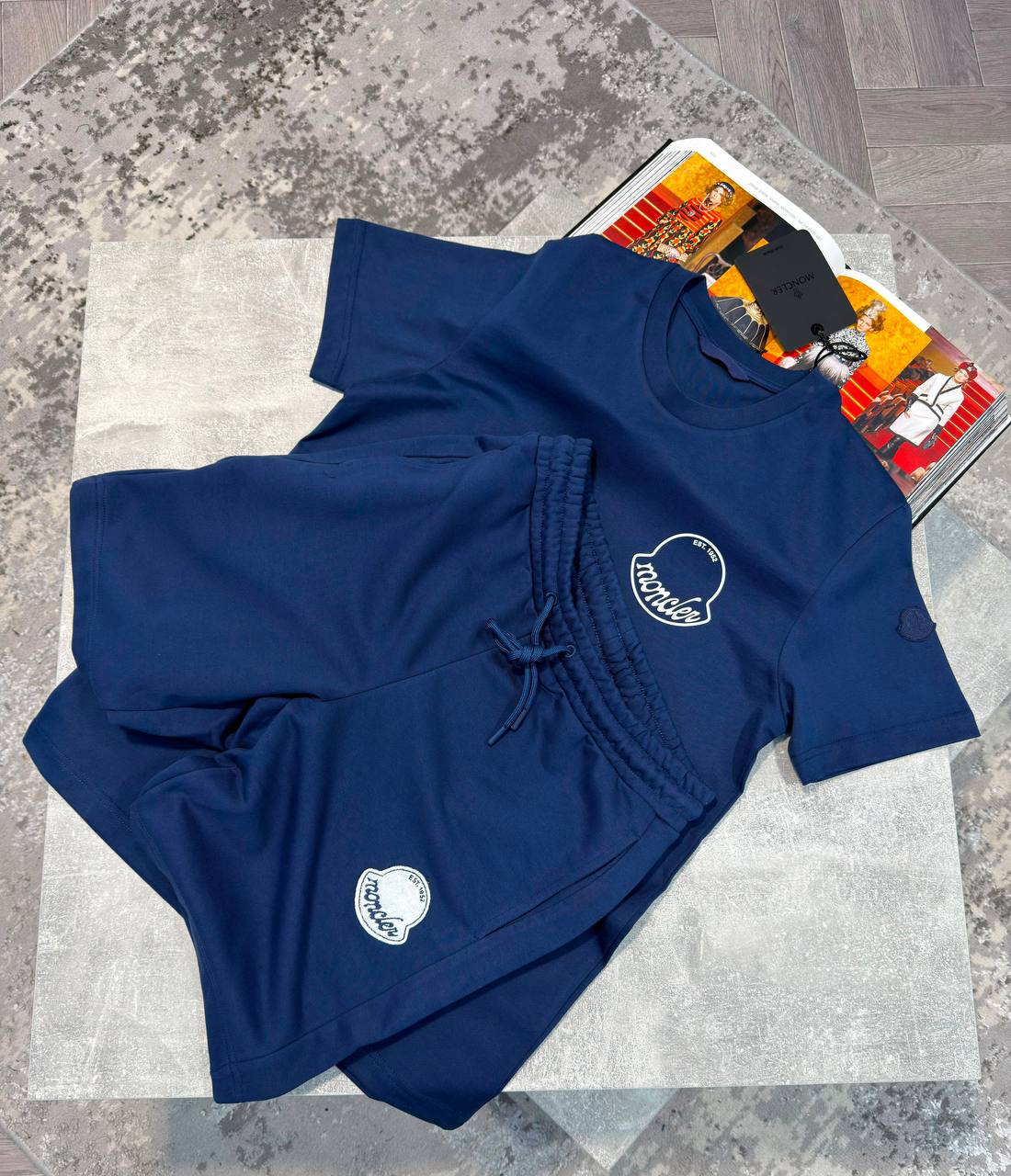 Moncle Shorts Set aj1606