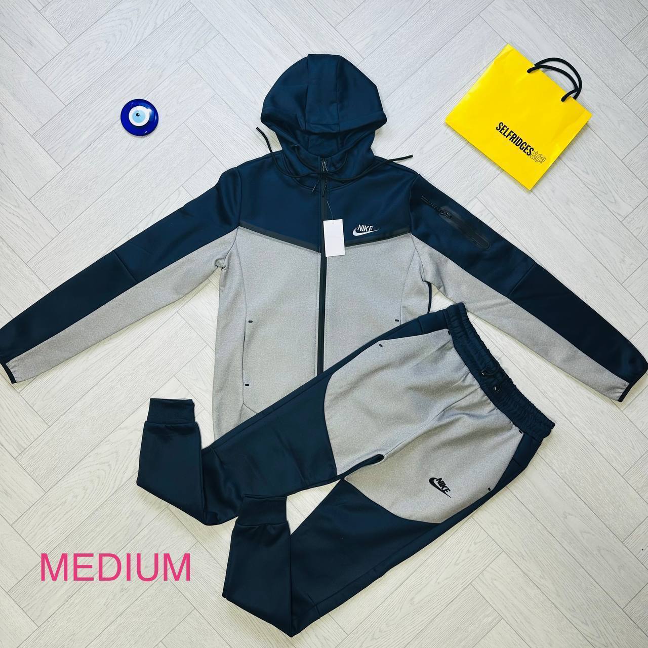 GOOD QUALITY  NIK TRACK SUIT to1706