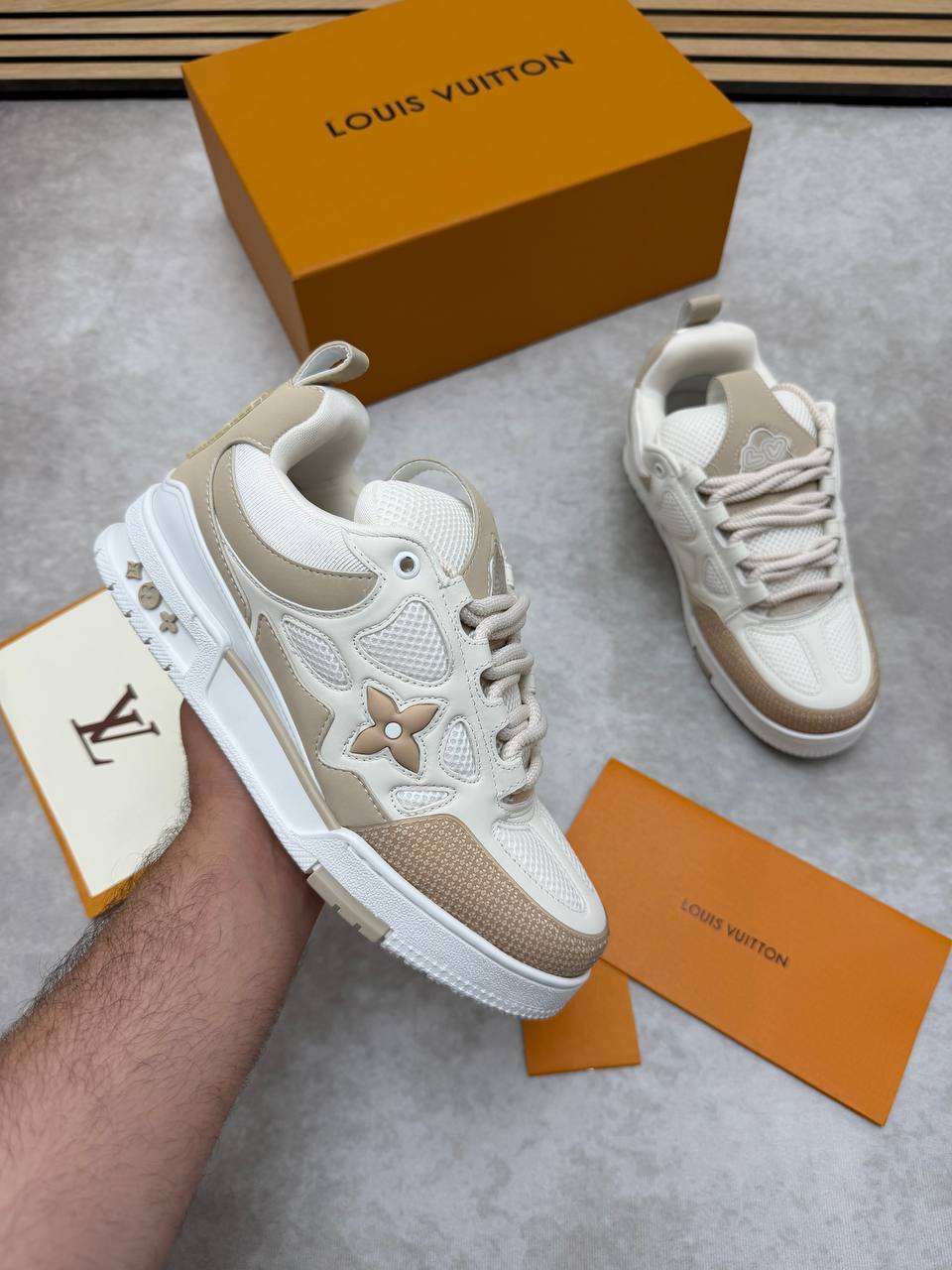 SUPER CLON LOUI VUITTO LV SKATE  COME WITH BOX ETC am1706