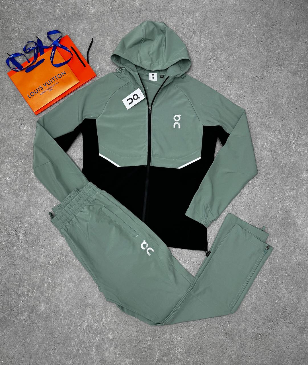 Men’s tracksuits su0209