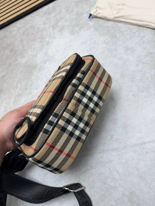 SUPER CLON BURBERR BAG COME WITH DUST BAG am2006