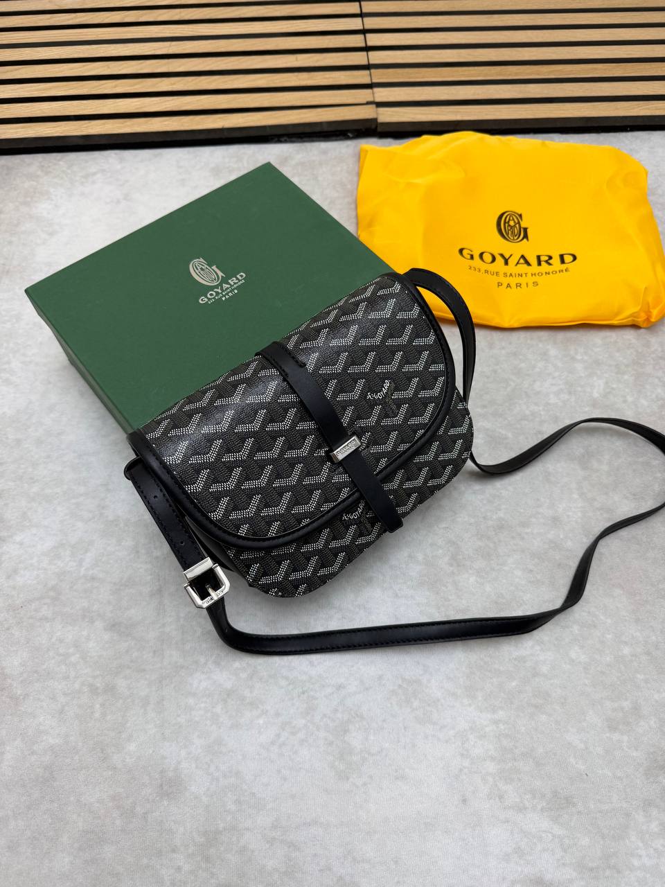 SUPER CLON MENS GOYARD BAG COME WITH BOX ETC am2006
