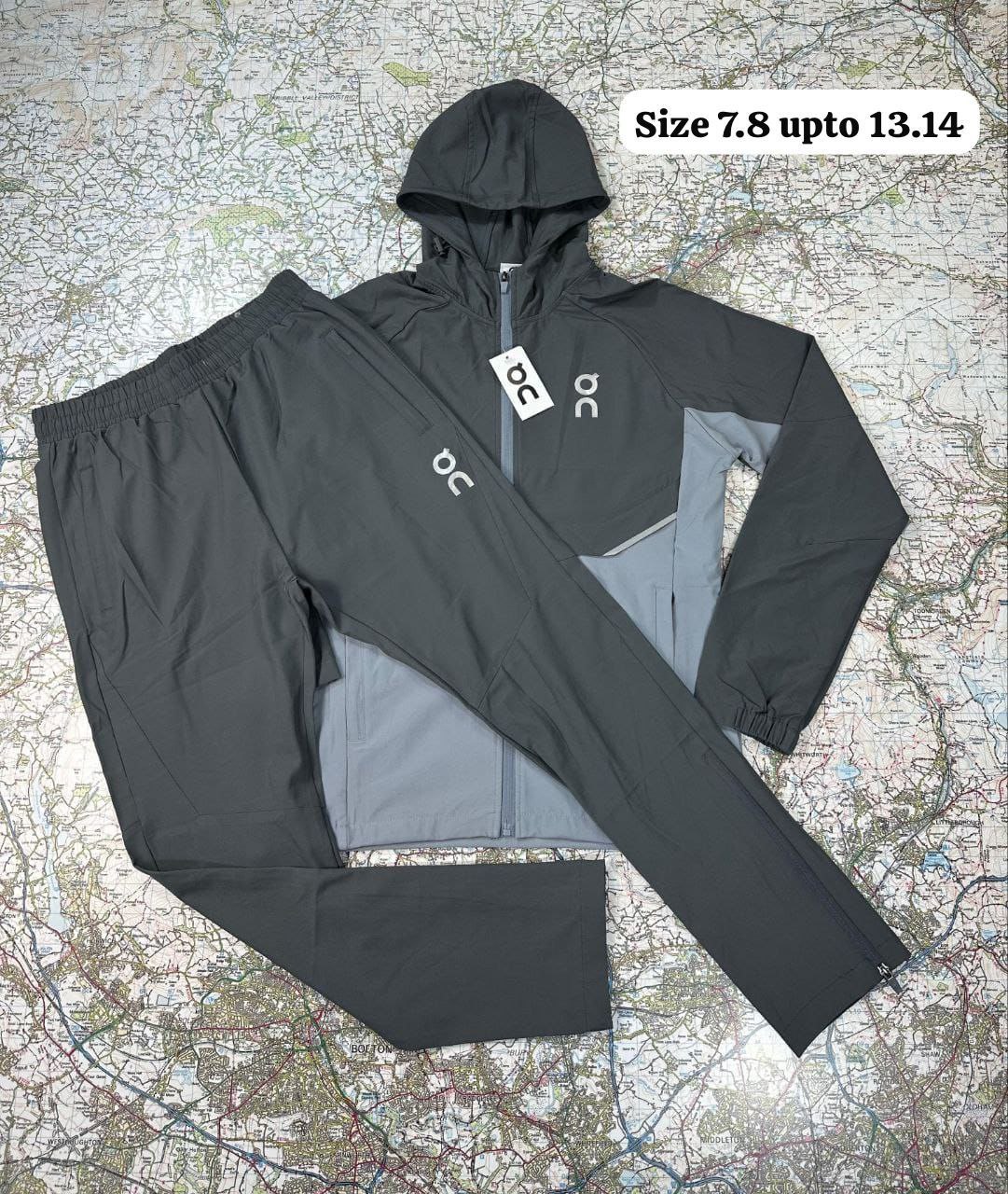 NIKE QC CARGO TRACKSUIT