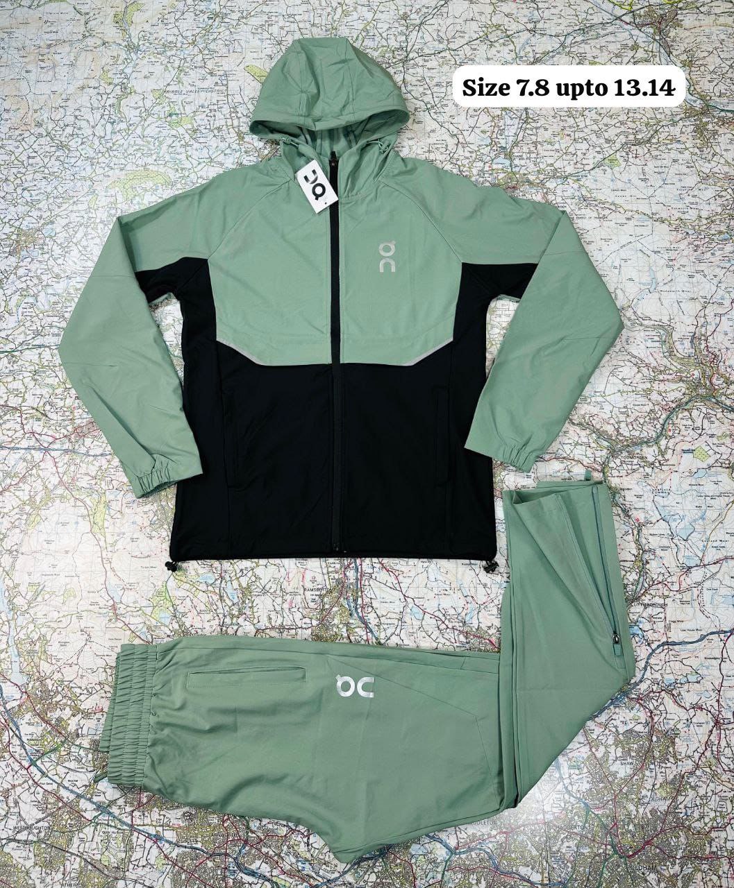 NIKE QC CARGO TRACKSUIT