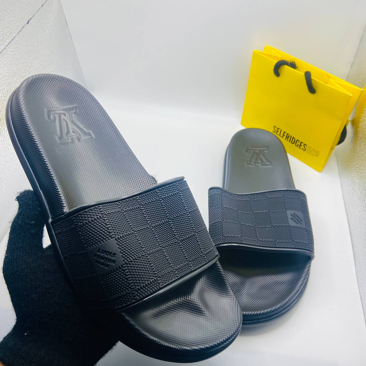 LVe SLIDERS to3108