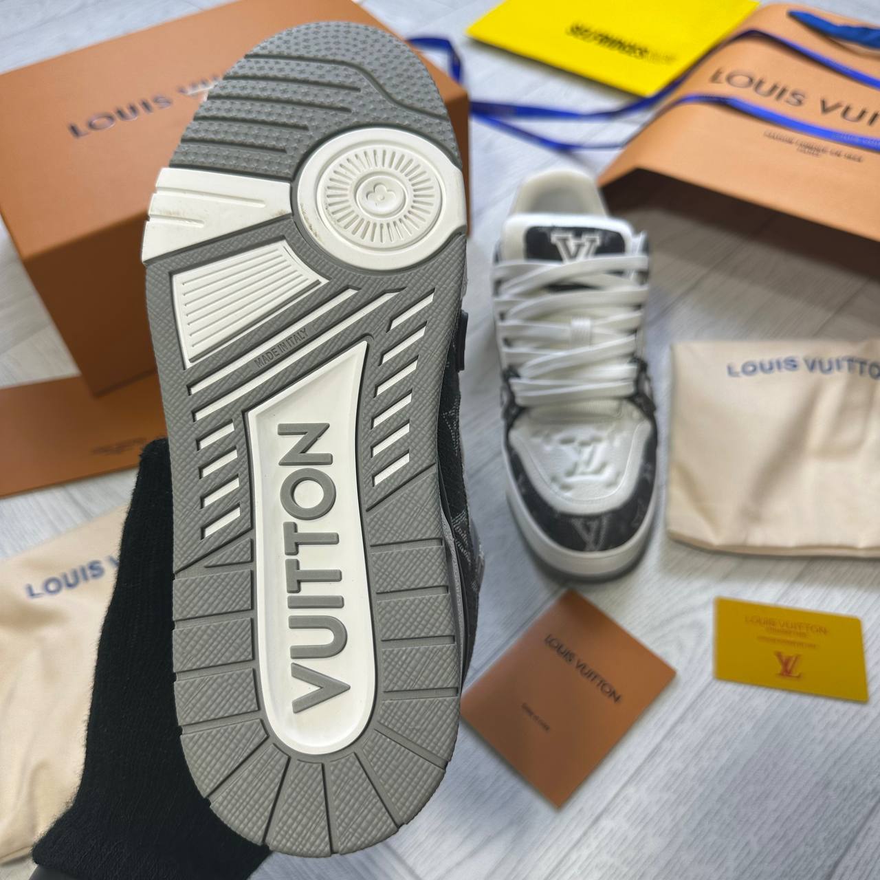 SUPERCLO  QUALITY LVe SHOES to3108