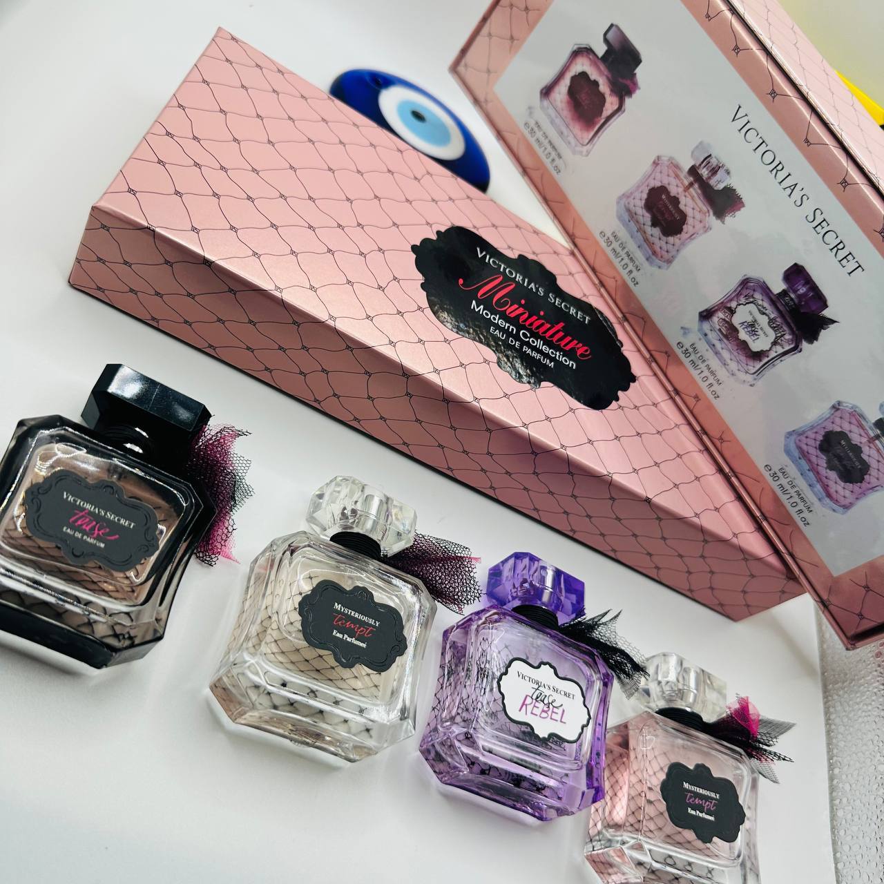 Victori Secret perfume gift set available to2006