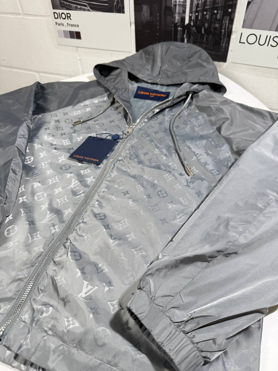 Lve windbreakers 0109