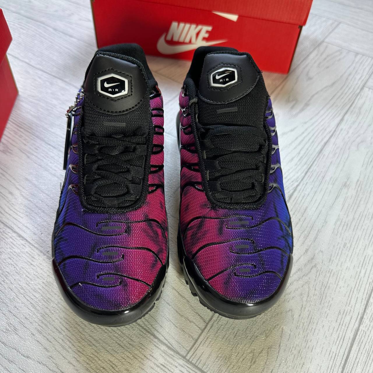 💥NIK AIR MAX 95 SHOES SIZES    MENTIONED ON THE PHOTO to1012