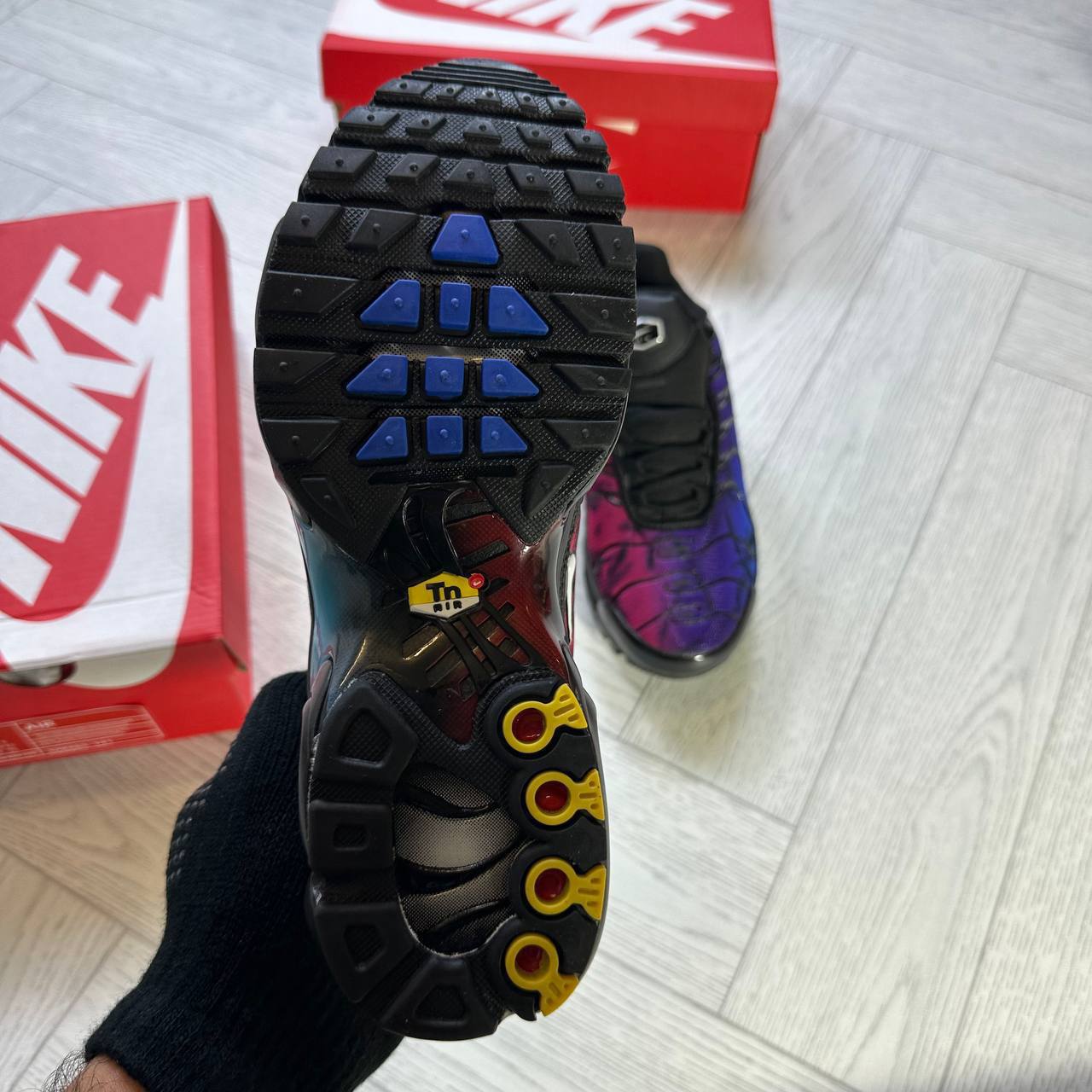 💥NIK AIR MAX 95 SHOES SIZES    MENTIONED ON THE PHOTO to1012