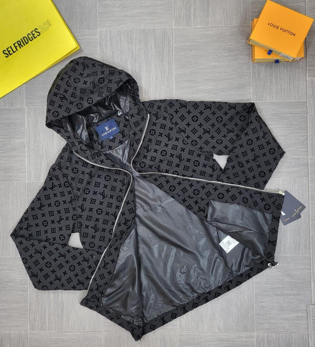 LV WINDBREAKER ak3105