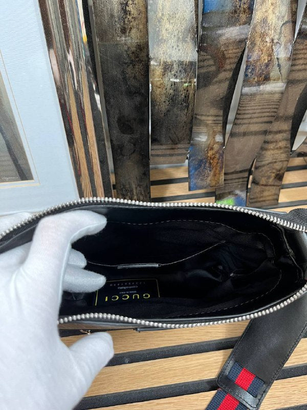 GUCC MENS BAG COME WITH DUST BAG am0409
