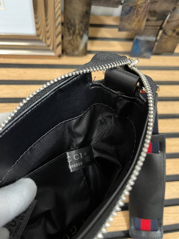GUCC MENS BAG COME WITH DUST BAG am0409