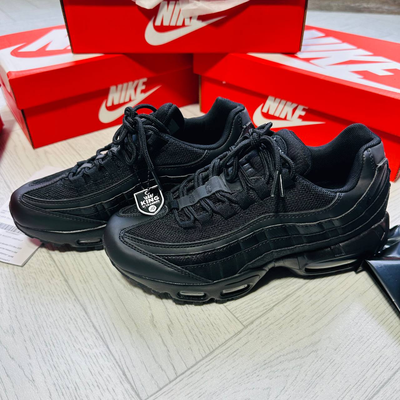 NIK AIR MAX 95 SHOES to0409