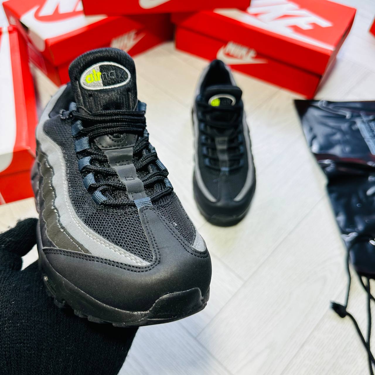 NIK AIR MAX 95 SHOES to0409