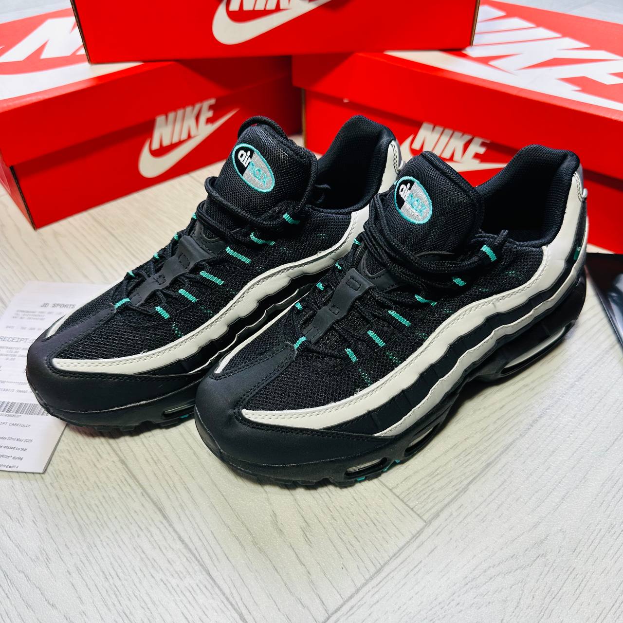 NIK AIR MAX 95 SHOES to0409
