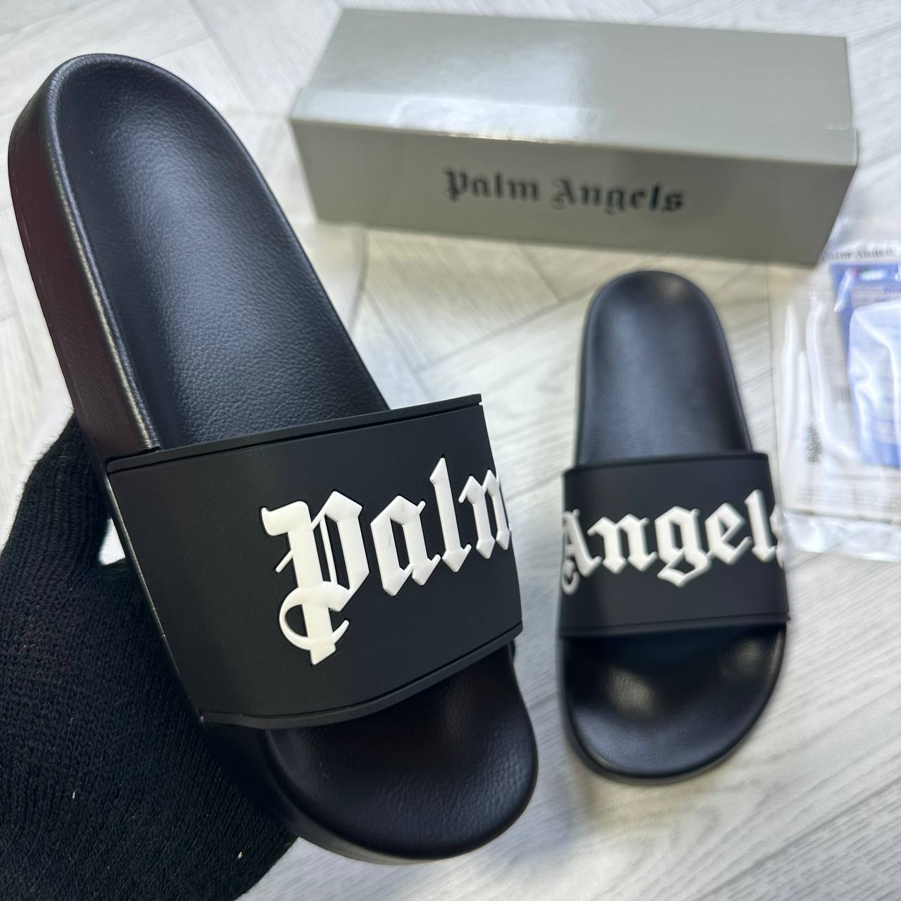 PAM ANGELS SLIDER WITH BOX AND PAPERWORK to1212