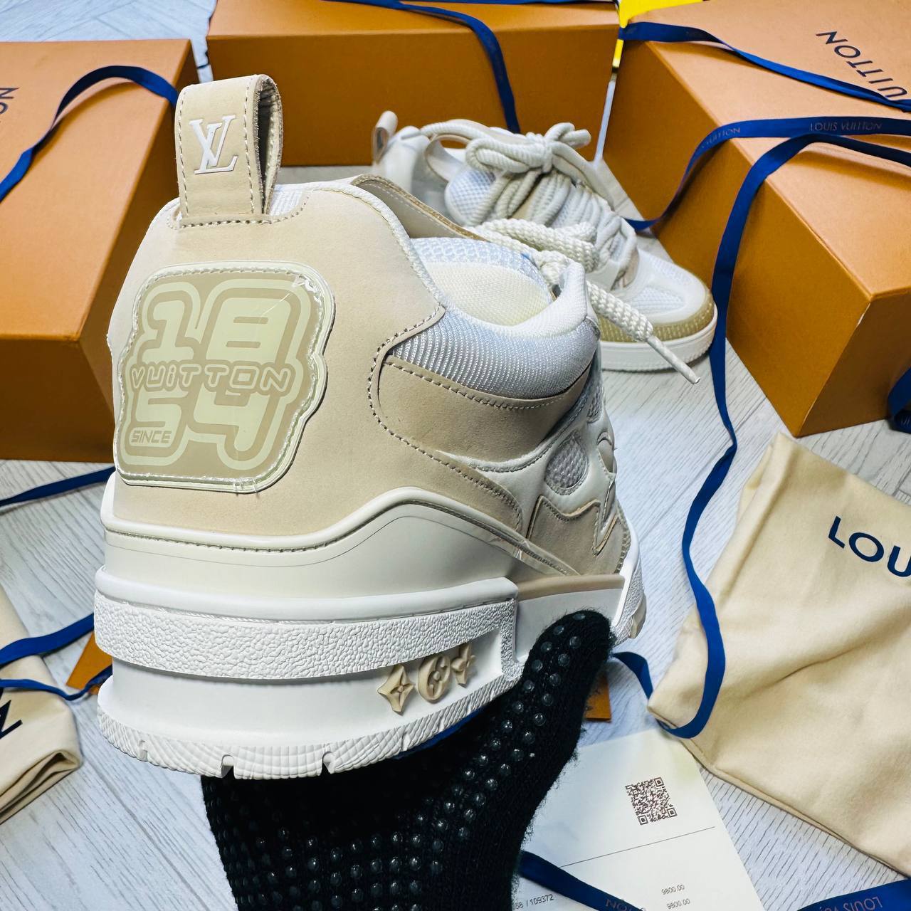 SUPERCLO QUALITY LVE SHOES to1212