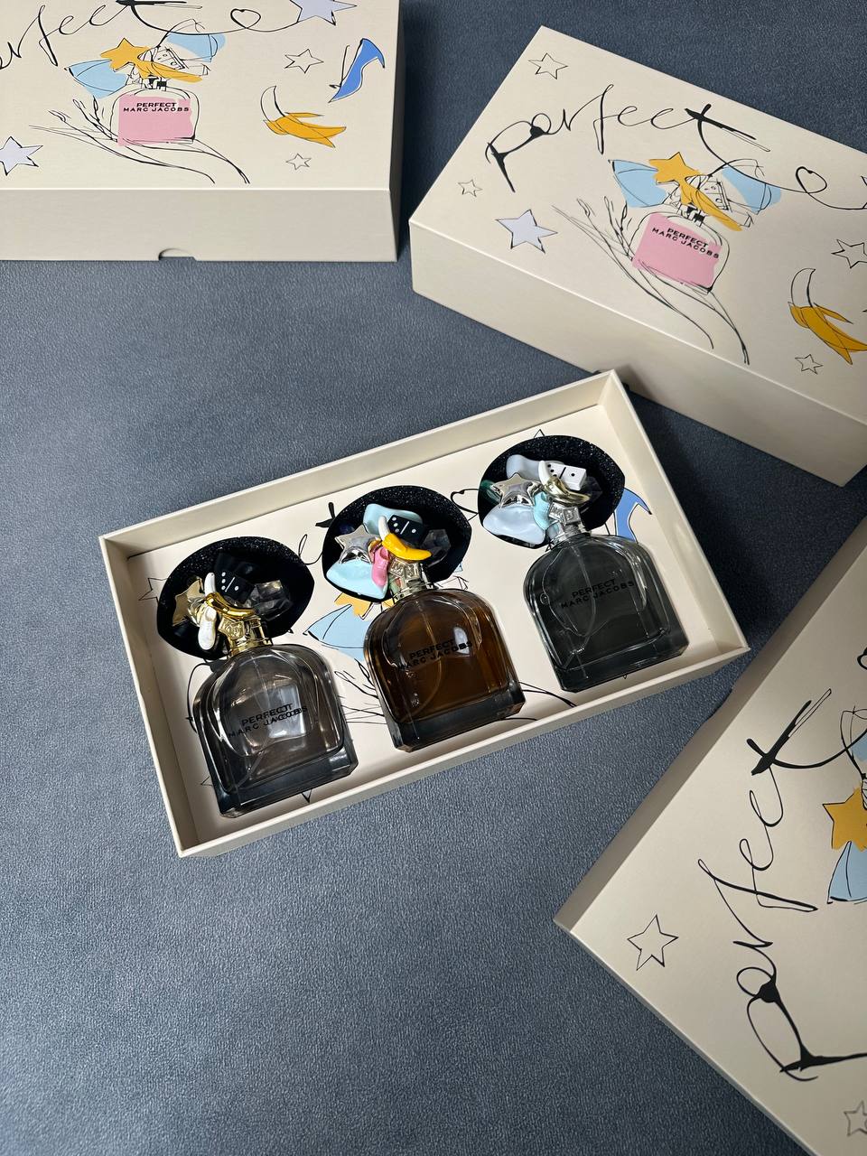 WOMENS DASY PERFECT PERFUME SET am0709