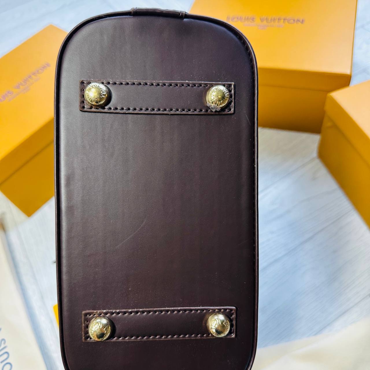 COL QUALITY LVE LADIES BAG WHIT BOX to1812