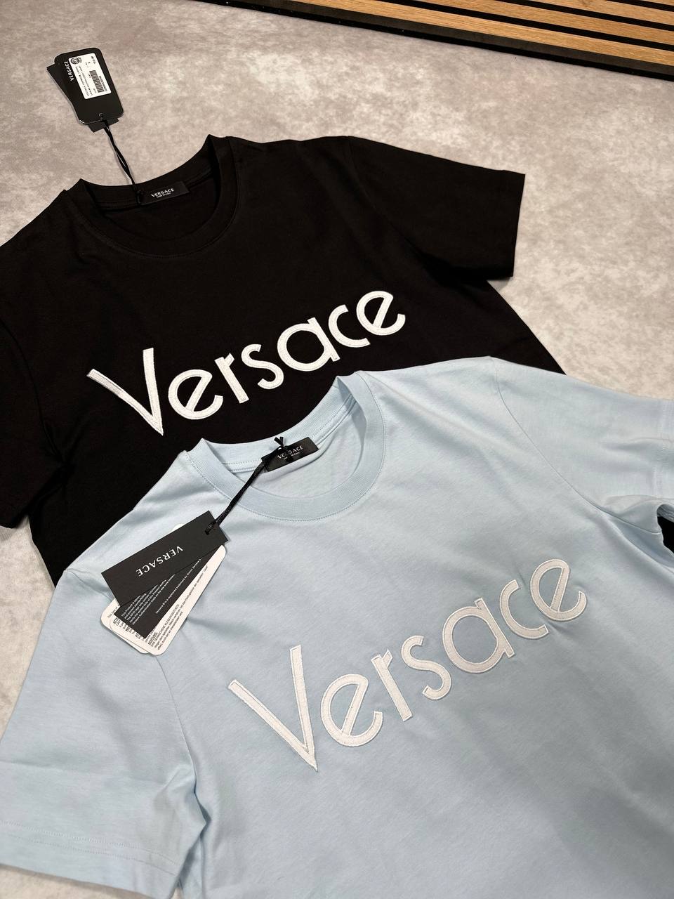 SUPER CLO VERSA TEE am1009