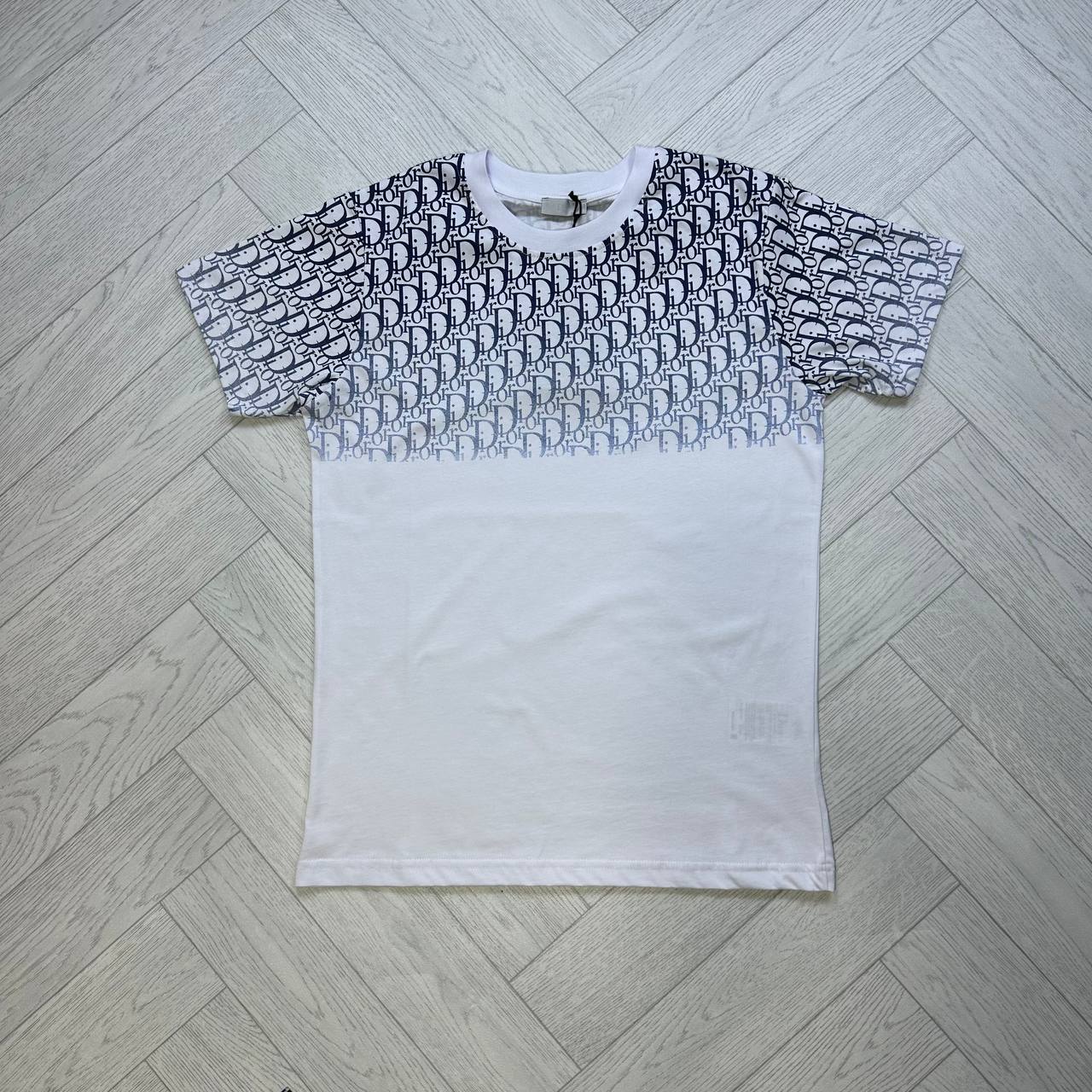 QUALITY DOR TEE & SHORT to1812