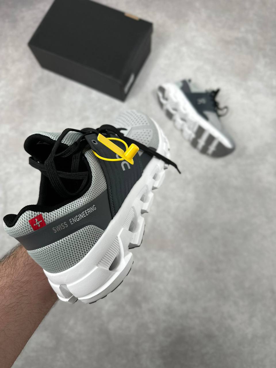 New Arrival Mens On cloud Trainers