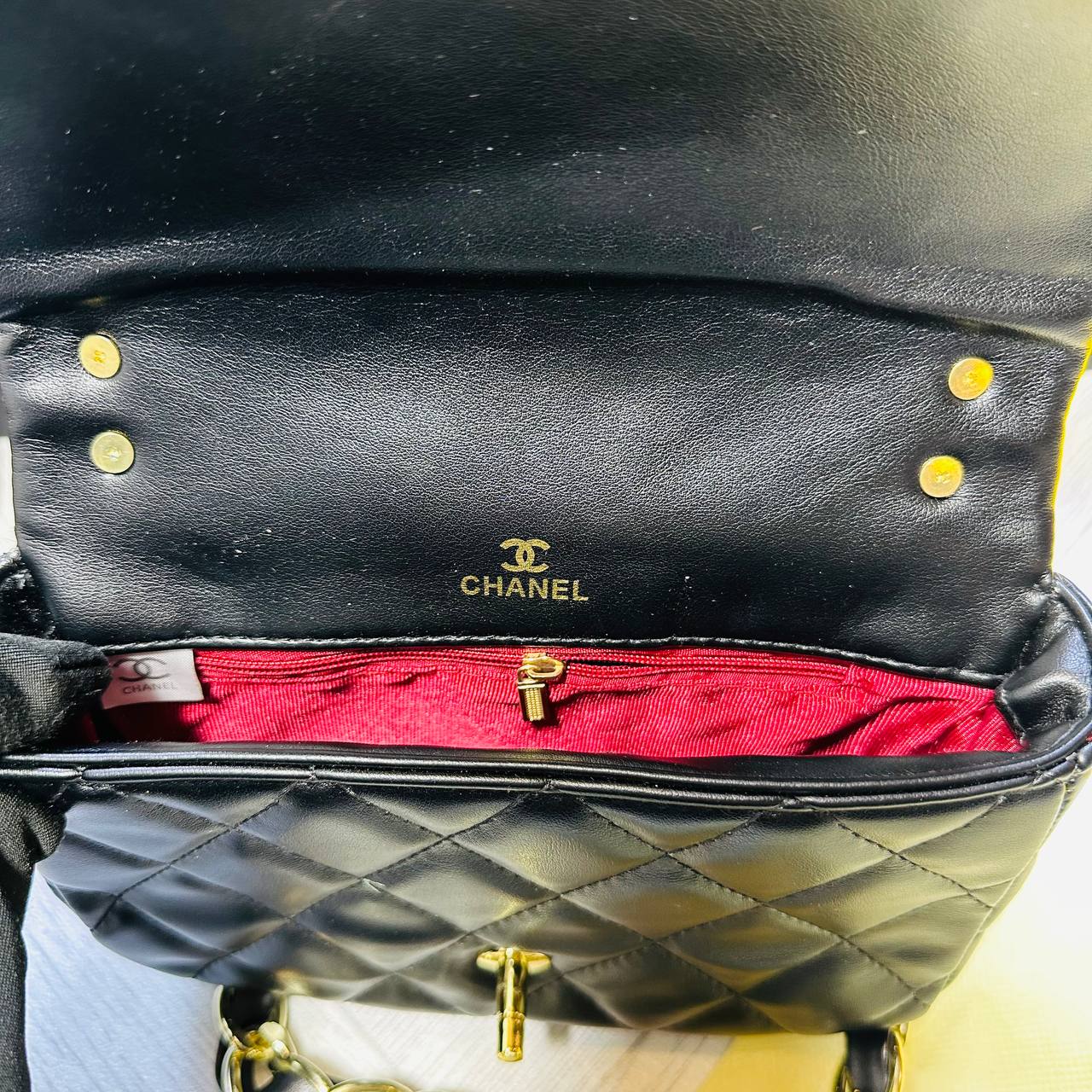 CHANELE BAG WHIT BOX to1812