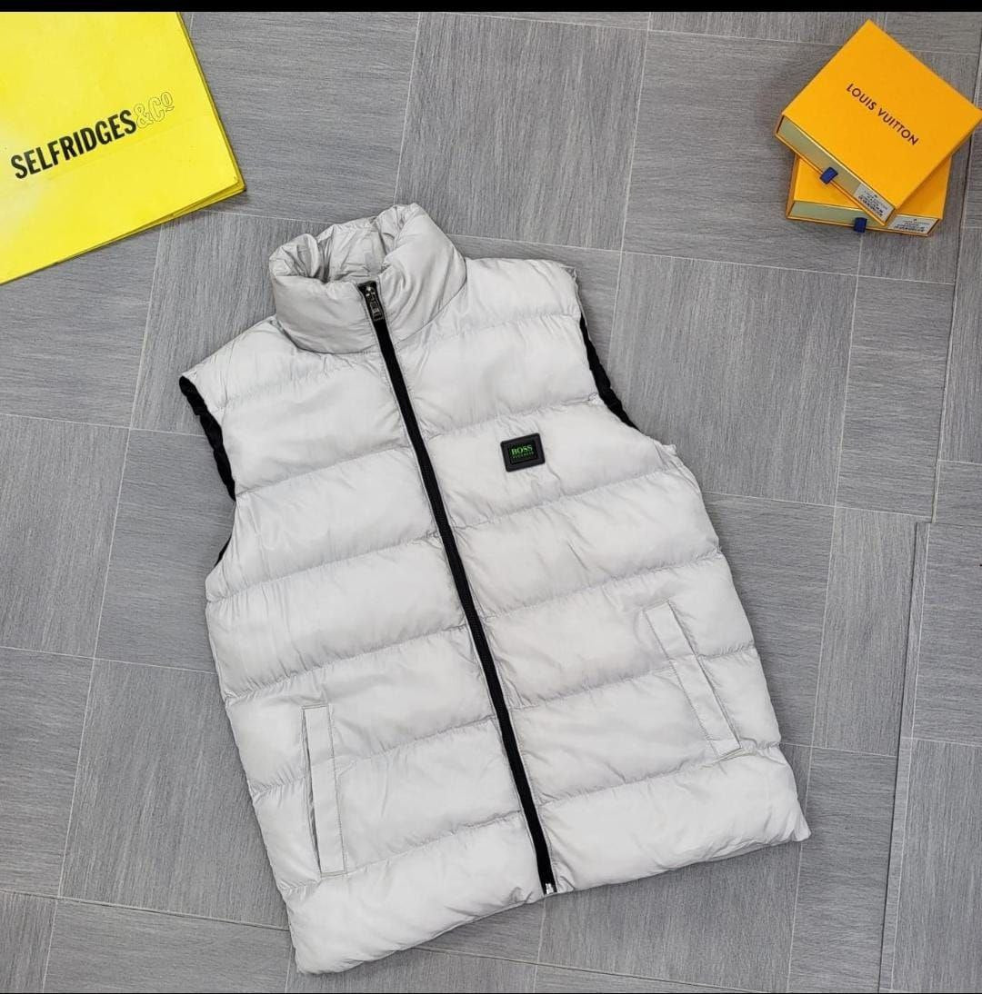 QUALITY HUG BOSS GILET ak0906