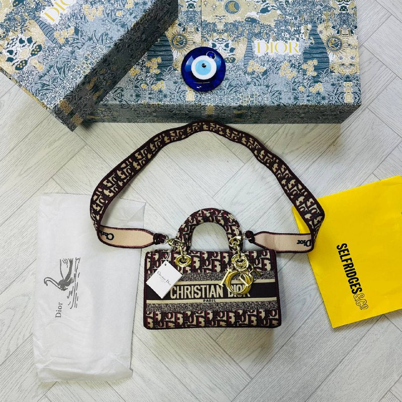 CHRISTIAN DOR BAG WHIT BOX to2012