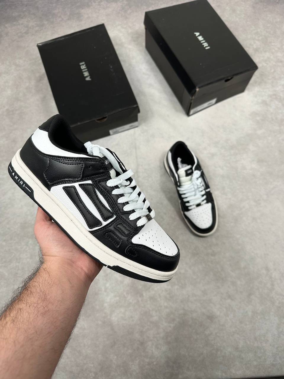 AMRI MENS TRAINERS COME WITH BOX sa2012