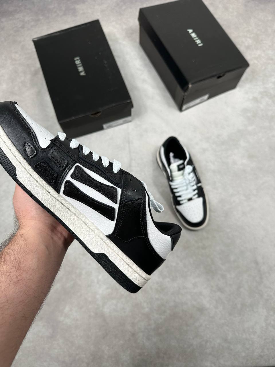 AMRI MENS TRAINERS COME WITH BOX sa2012