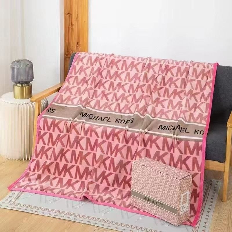 QUALITY THROW BLANKET WITH BOX ak2412