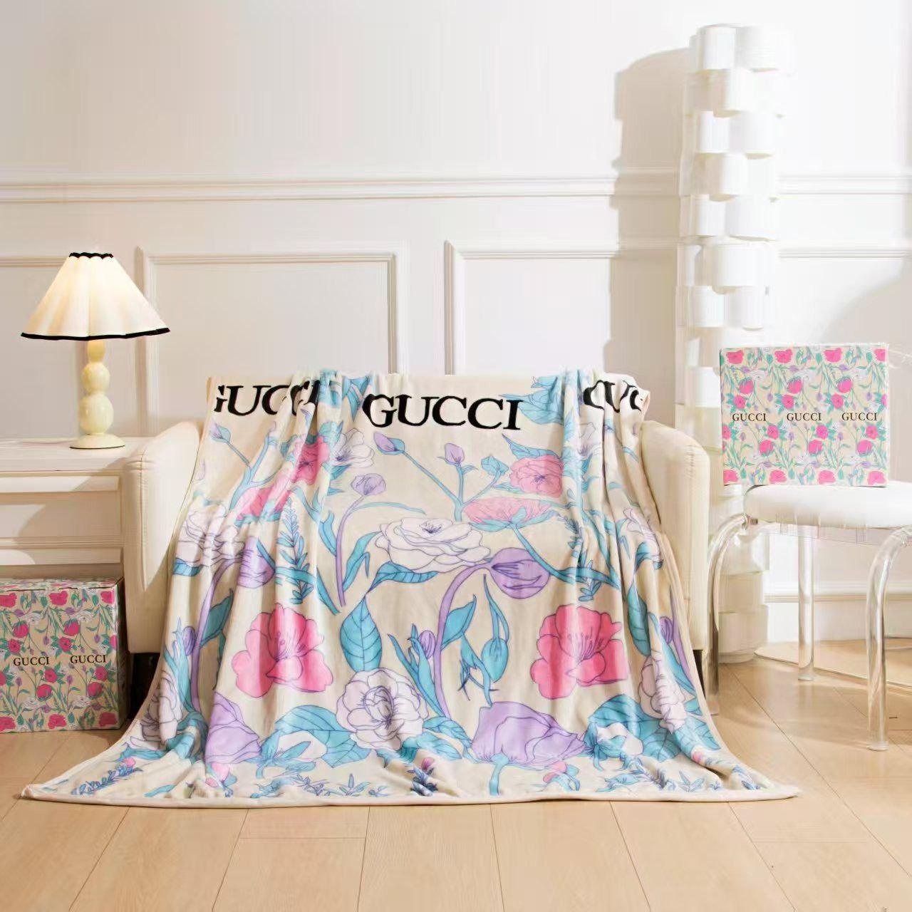 QUALITY THROW BLANKET WITH BOX ak2412