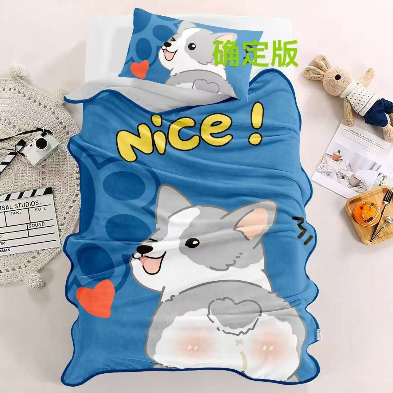 QUALITY THROW BLANKET WITH BOX ak2412