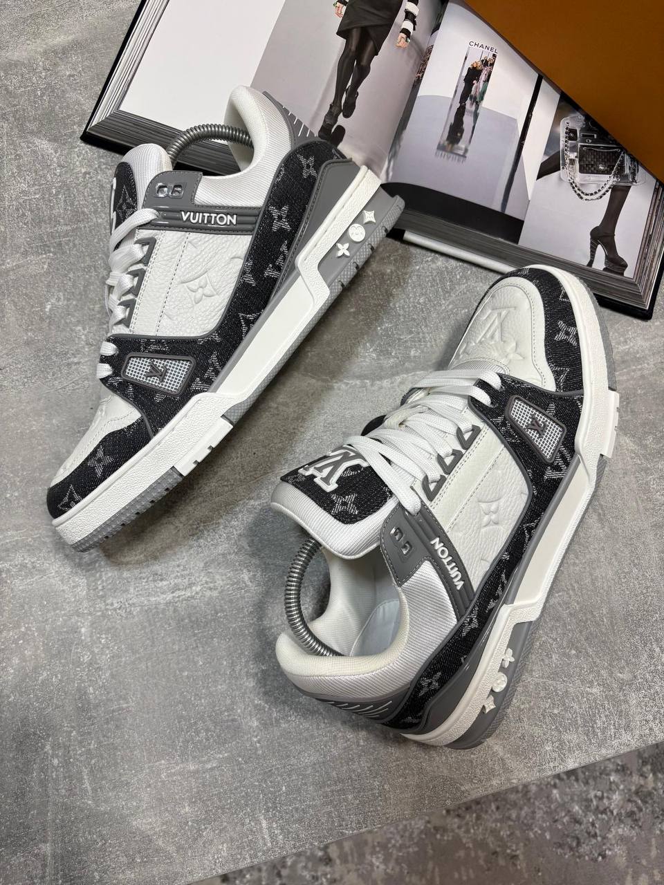 LVe Trainers aj1809