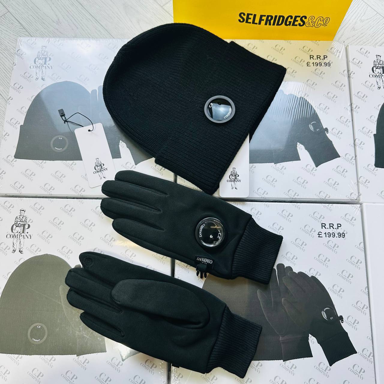 CPE HAD AND GlOVES 🧤 SET to3012